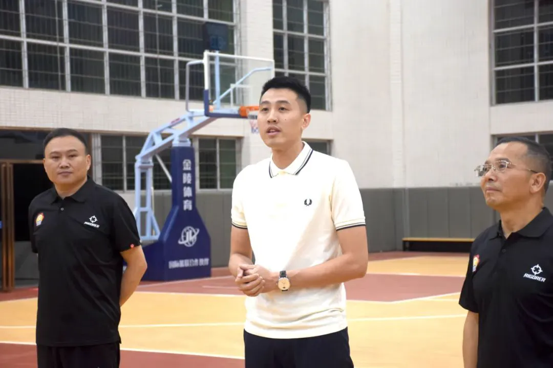 如何通过反馈分析提升篮球战术意识_0